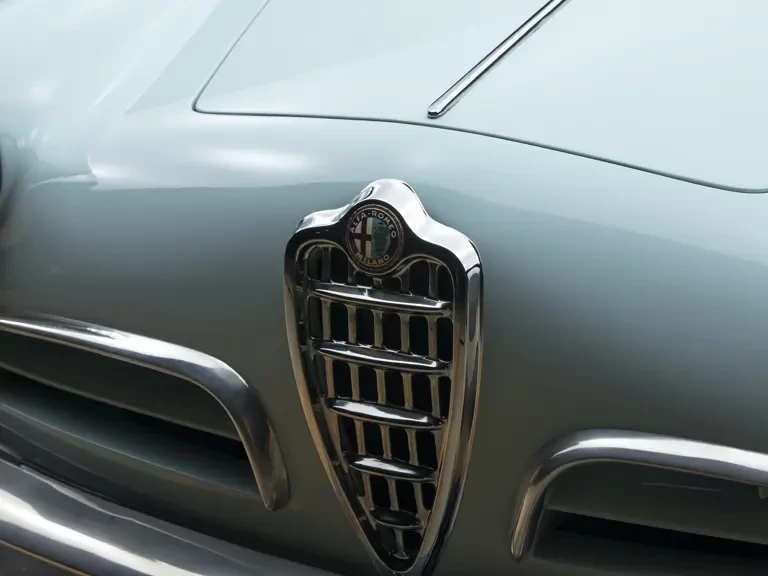 1957 Alfa Romeo Giulietta - Image 7 of 31