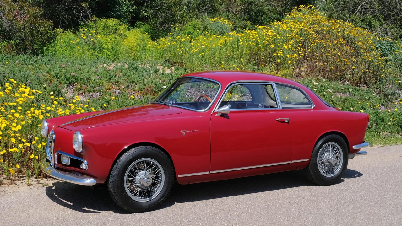 1957 Alfa Romeo Giulietta - Image 15 of 31