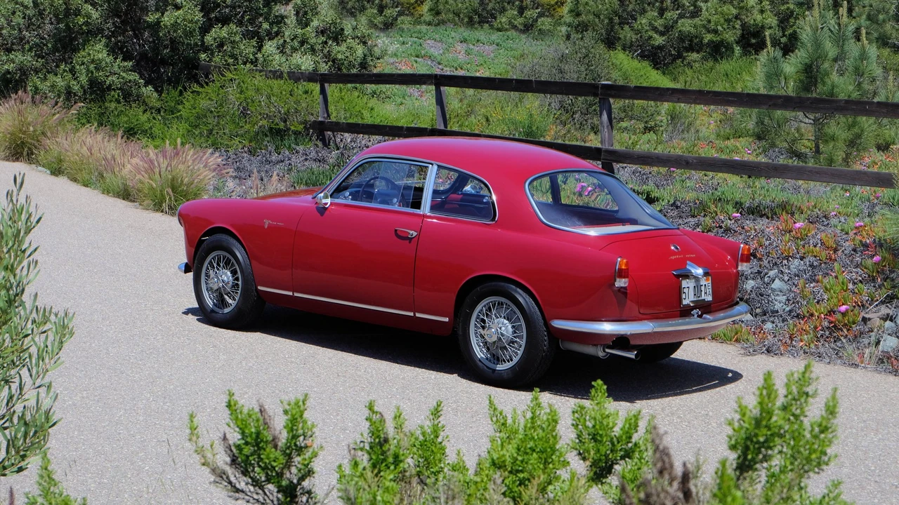 1957 Alfa Romeo Giulietta - Image 19 of 31
