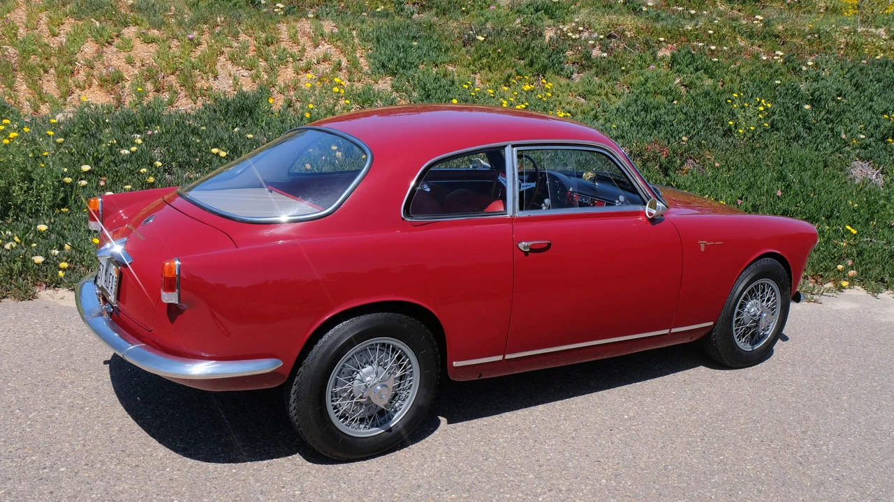 1957 Alfa Romeo Giulietta - Image 4 of 31