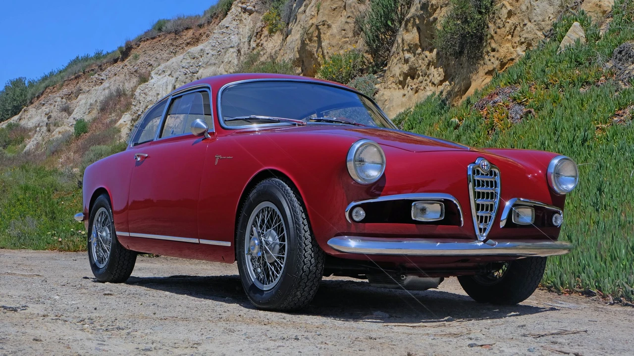1957 Alfa Romeo Giulietta - Image 12 of 31