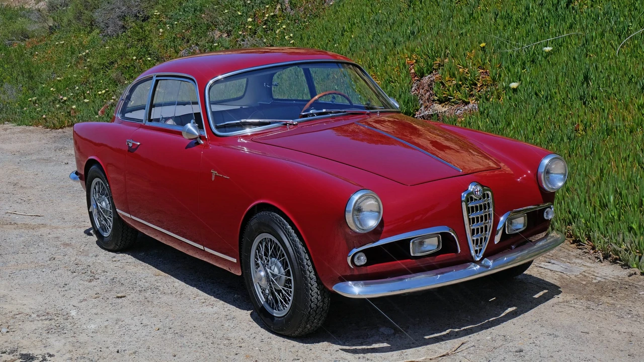 1957 Alfa Romeo Giulietta - Image 13 of 31