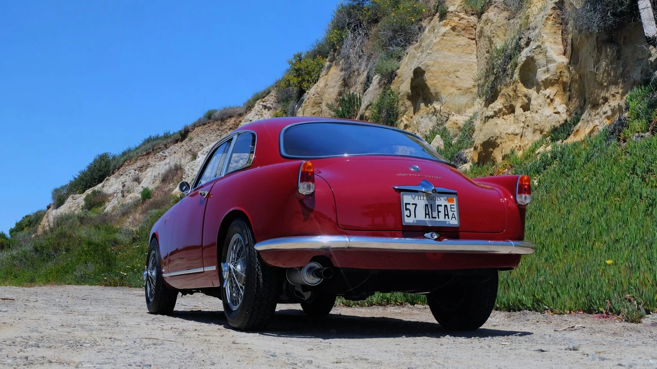 1957 Alfa Romeo Giulietta - Image 24 of 31