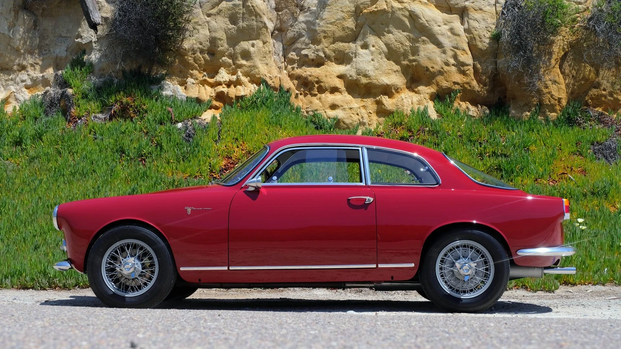 1957 Alfa Romeo Giulietta - Image 16 of 31