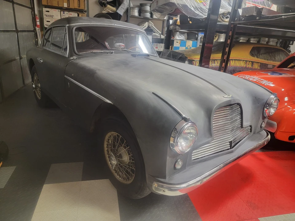 1957 Aston Martin DB1 & DB2 & DB2/4 & DB Mark III - Image 24 of 31