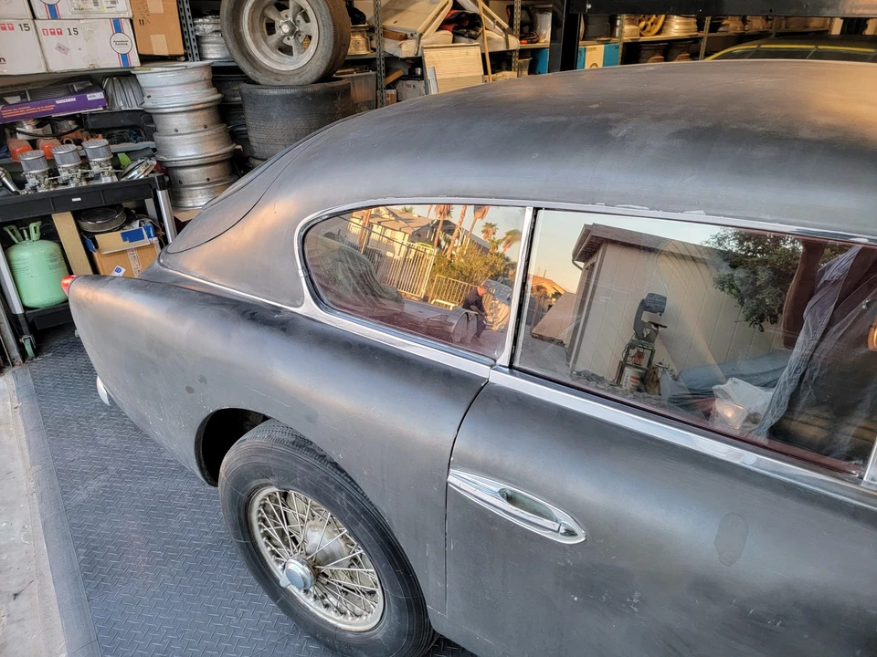 1957 Aston Martin DB1 & DB2 & DB2/4 & DB Mark III - Image 30 of 31