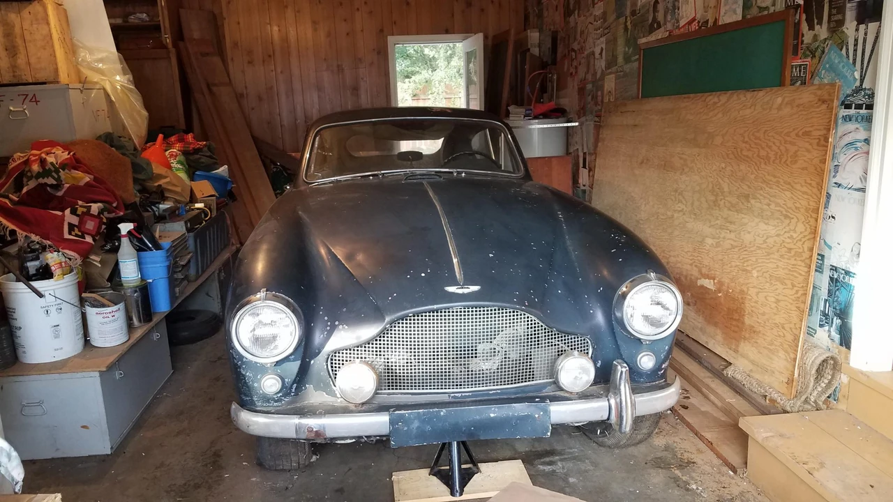 1957 Aston Martin DB1 & DB2 & DB2/4 & DB Mark III - Image 14 of 31