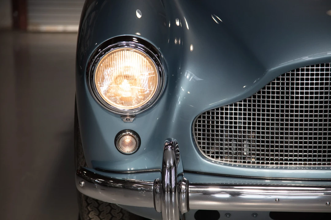 1957 Aston Martin DB1 & DB2 & DB2/4 & DB Mark III - Image 30 of 31