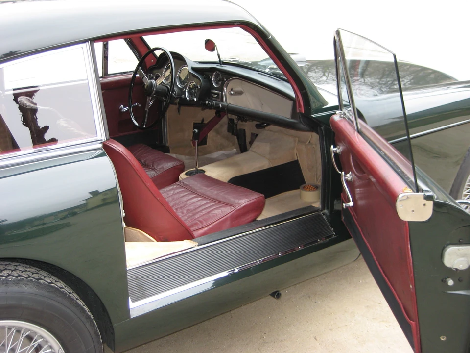 1957 Aston Martin DB1 & DB2 & DB2/4 & DB Mark III - Image 3 of 3