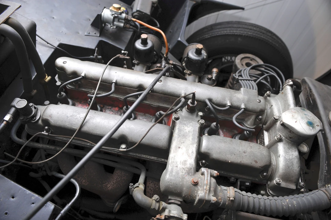 1957 Aston Martin DB1 & DB2 & DB2/4 & DB Mark III - Image 3 of 3