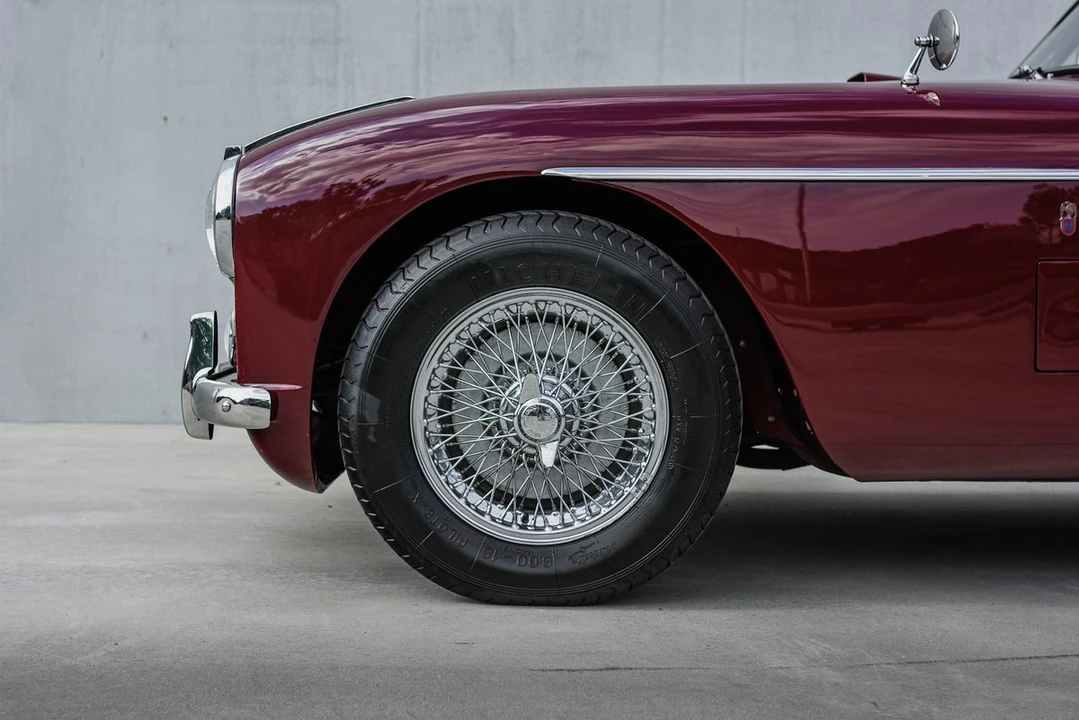 1957 Aston Martin DB1 & DB2 & DB2/4 & DB Mark III - Image 29 of 30
