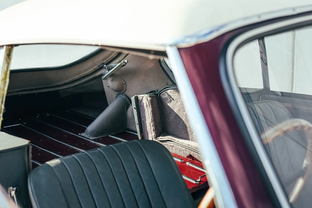 1957 Aston Martin DB1 & DB2 & DB2/4 & DB Mark III - Image 16 of 30