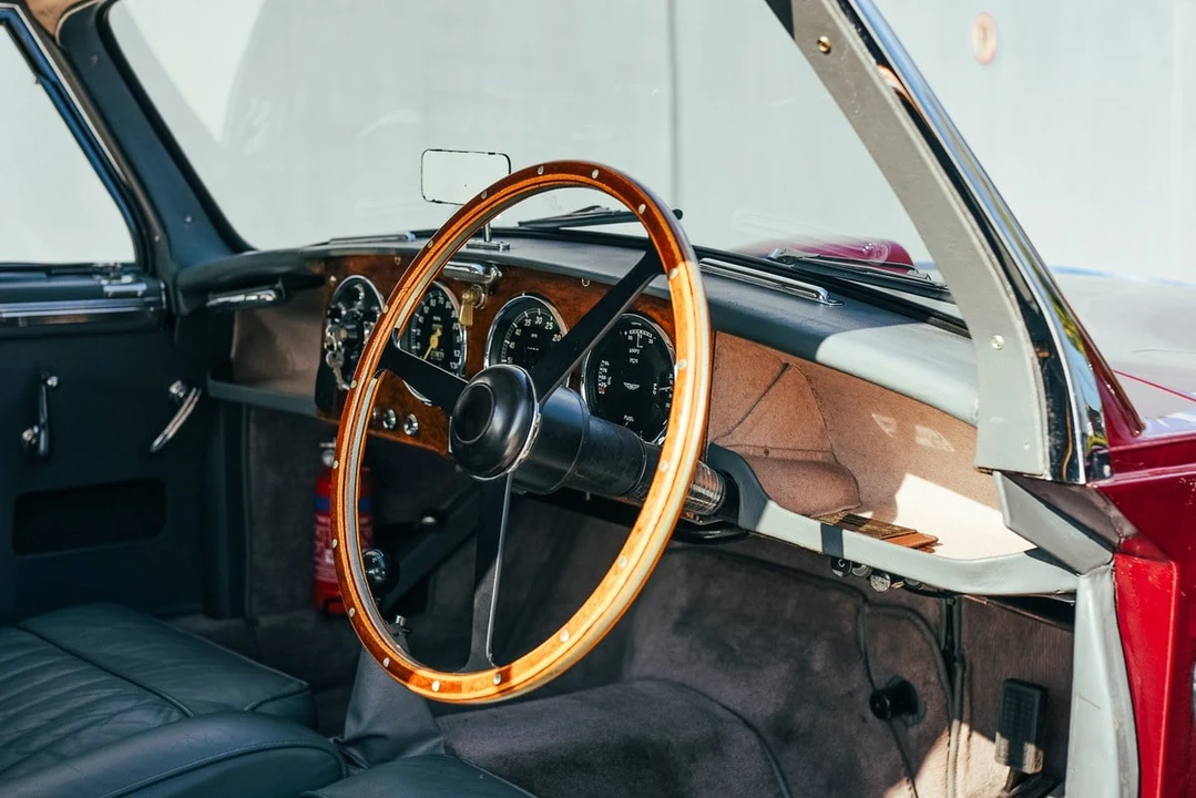 1957 Aston Martin DB1 & DB2 & DB2/4 & DB Mark III - Image 15 of 30