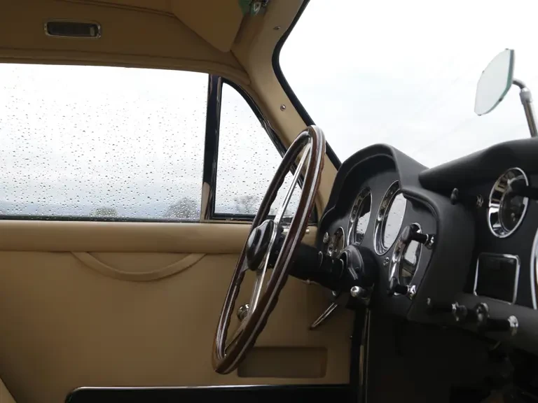 1957 Aston Martin DB1 & DB2 & DB2/4 & DB Mark III - Image 10 of 21