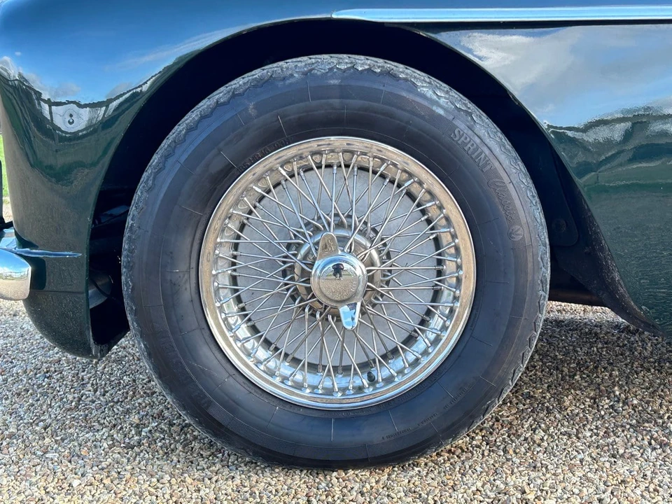 1957 Aston Martin DB1 & DB2 & DB2/4 & DB Mark III - Image 25 of 30