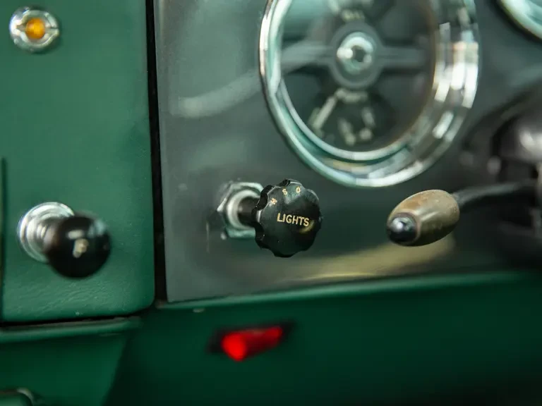 1957 Aston Martin DB4 - Image 23 of 31