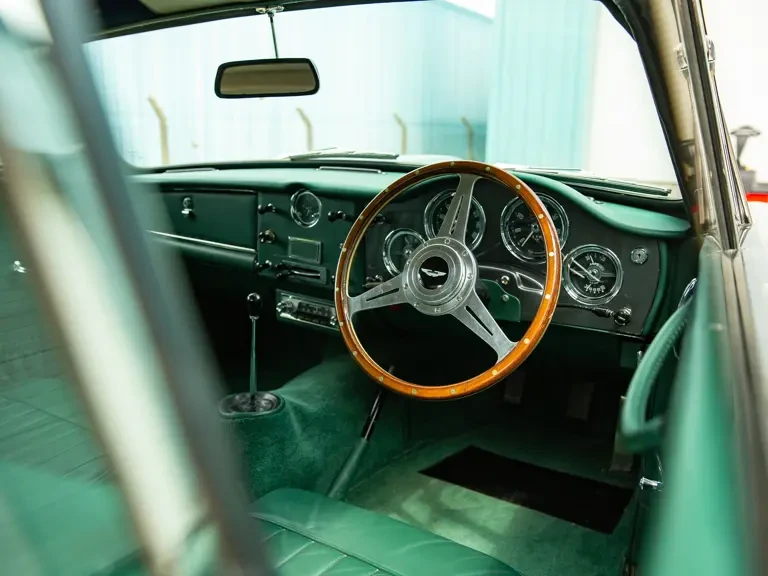 1957 Aston Martin DB4 - Image 6 of 31