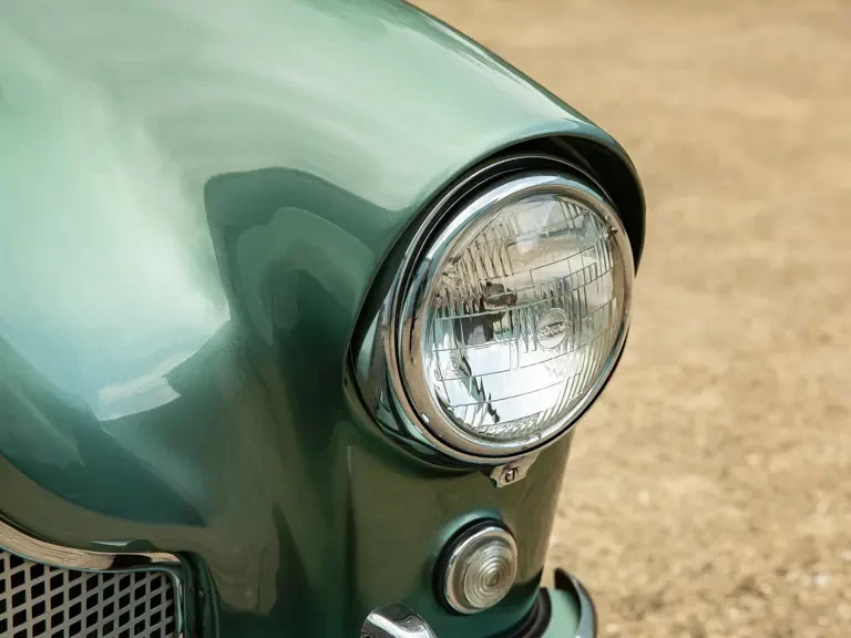 1957 Aston Martin DB4 - Image 29 of 31