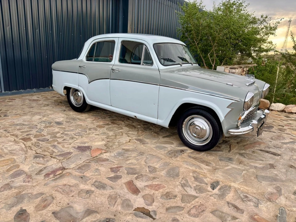 1957 Austin A55 & A60 Cambridge - Image 3 of 31