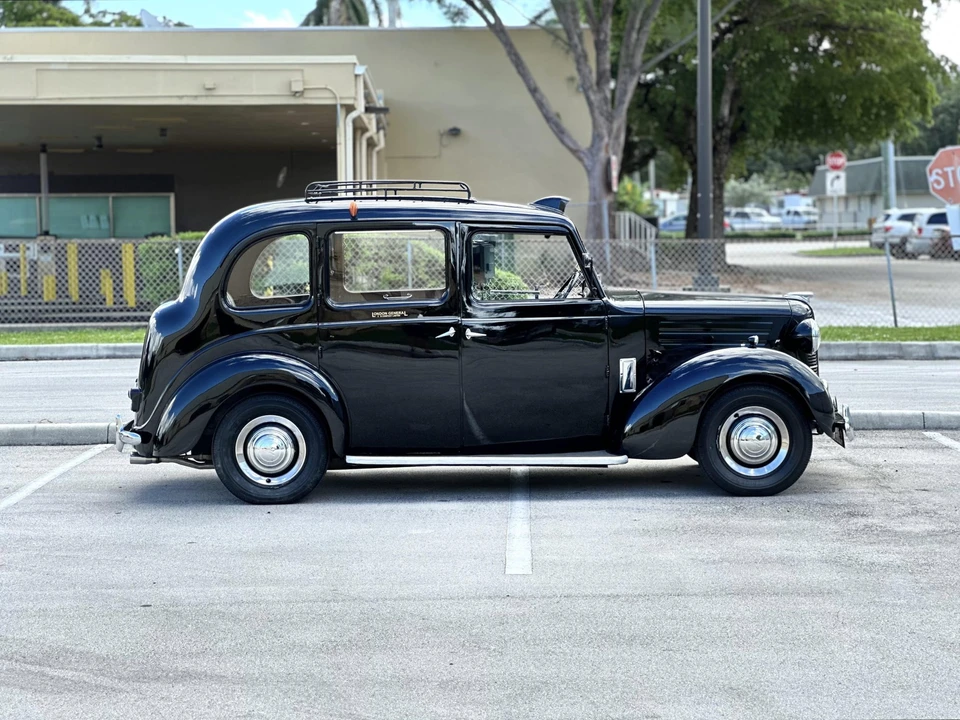 1957 Austin - Image 31 of 31