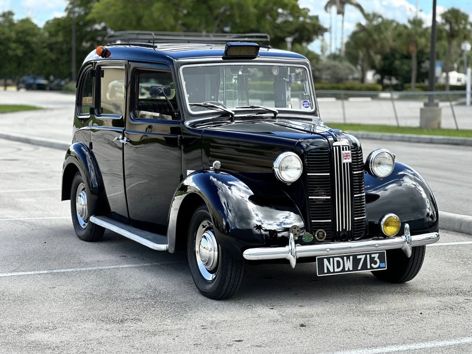 1957 Austin - Image 2 of 31