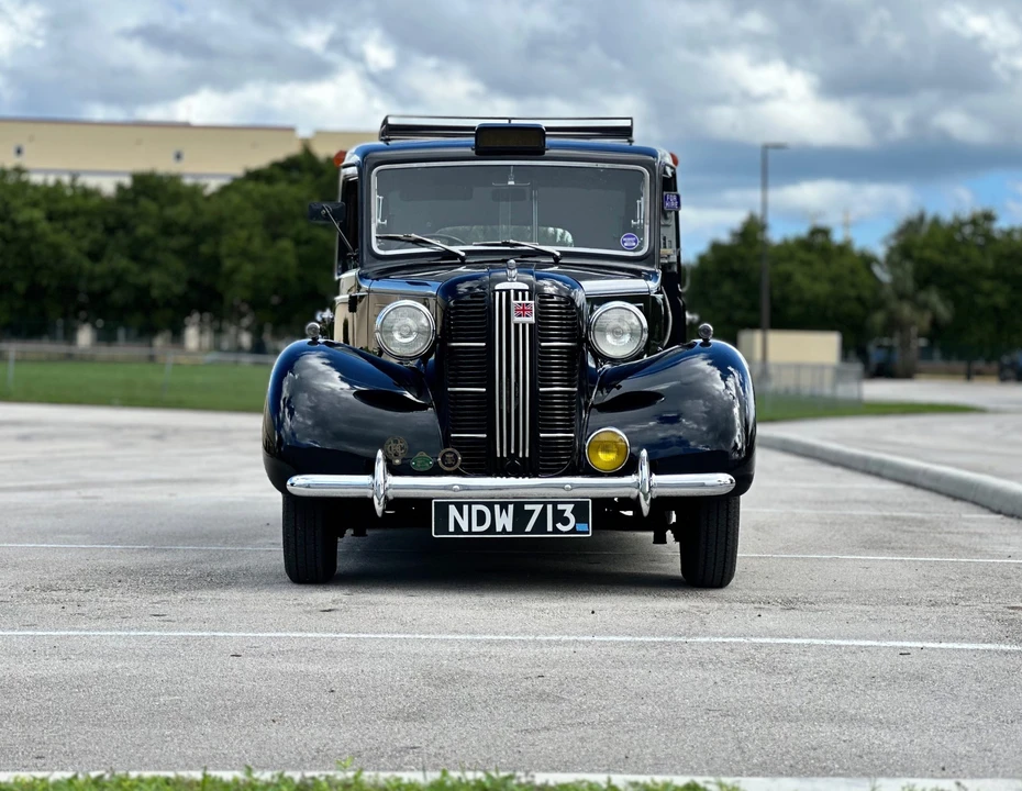 1957 Austin - Image 7 of 31