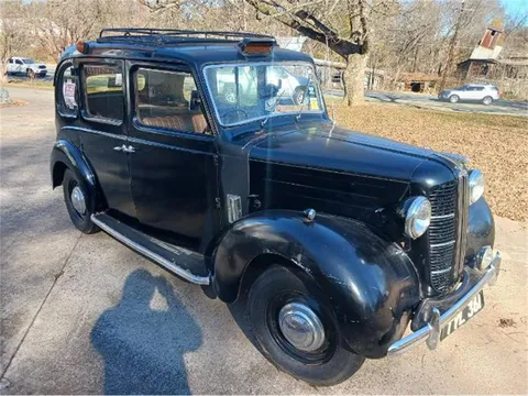 1957 Austin FX3 Taxi Cab