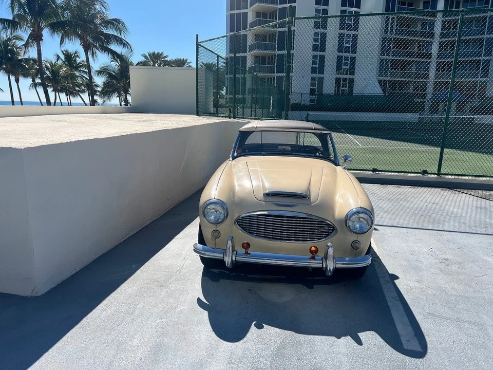 1957 Austin-Healey 100-6 - Image 2 of 21