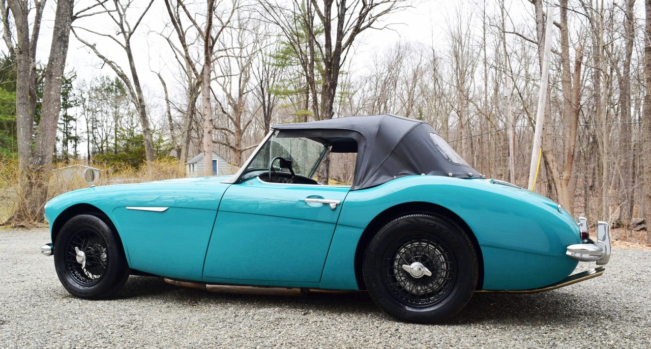 1957 Austin-Healey 100-6 - Image 16 of 31