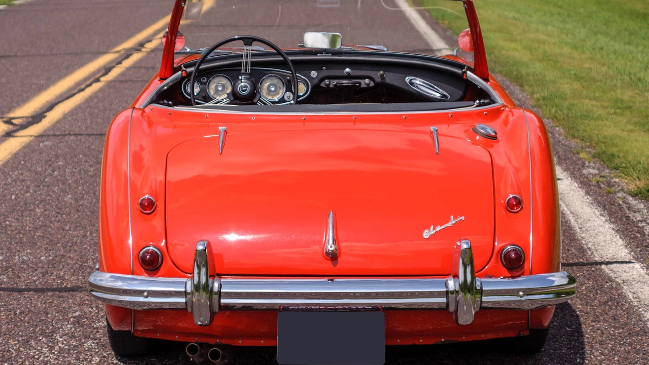 1957 Austin-Healey 100-6 - Image 17 of 22