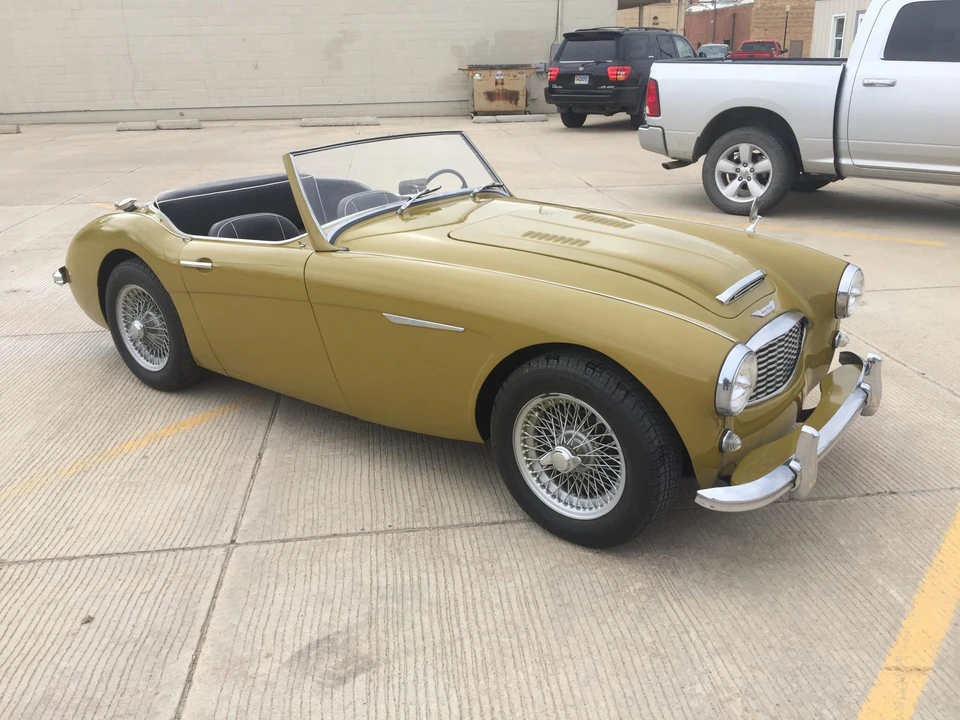 1957 Austin-Healey 100-6 - Image 12 of 31