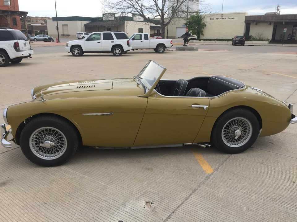1957 Austin-Healey 100-6 - Image 4 of 31