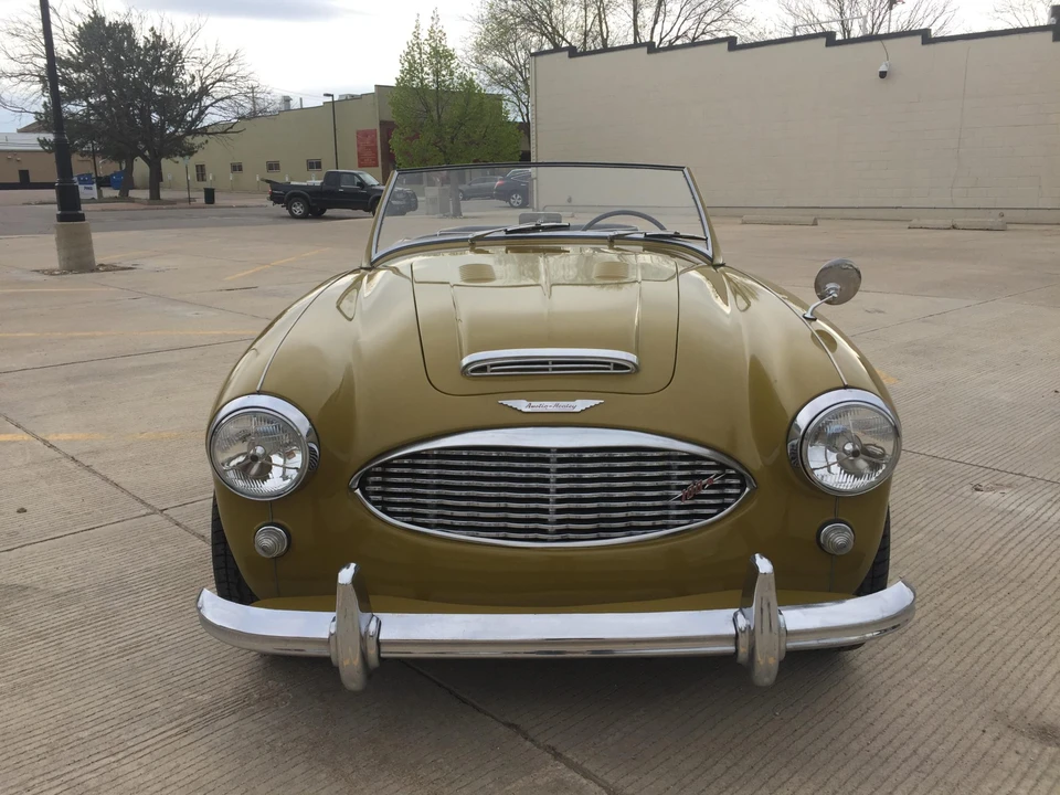 1957 Austin-Healey 100-6 - Image 16 of 31