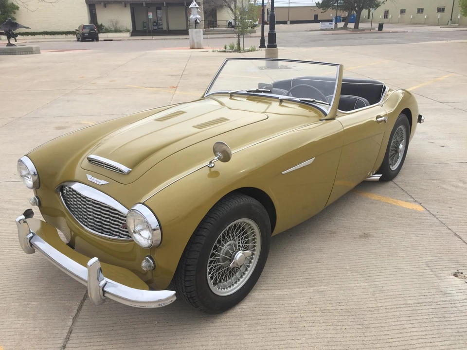 1957 Austin-Healey 100-6 - Image 2 of 31