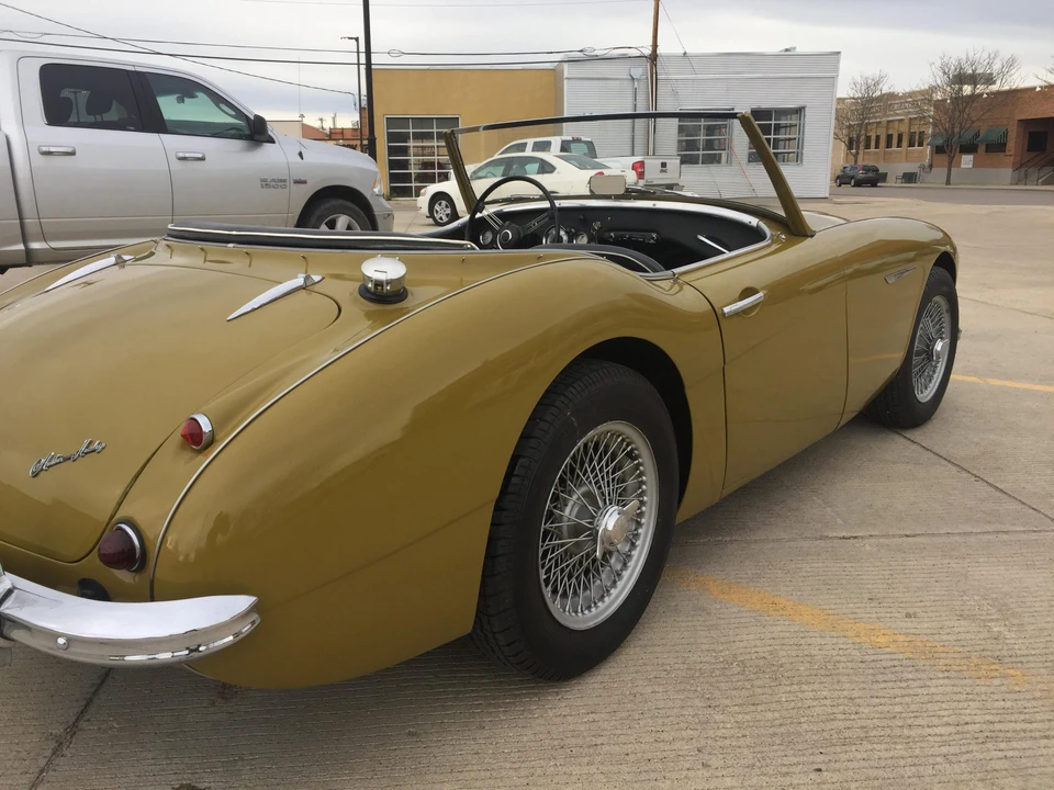 1957 Austin-Healey 100-6 - Image 18 of 31