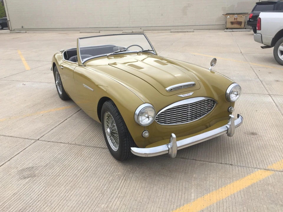 1957 Austin-Healey 100-6 - Image 13 of 31