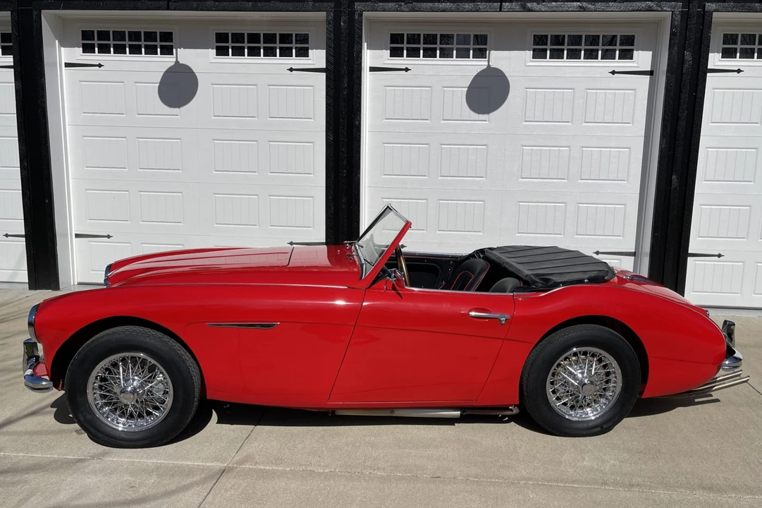 1957 Austin-Healey 100-6 - Image 13 of 31