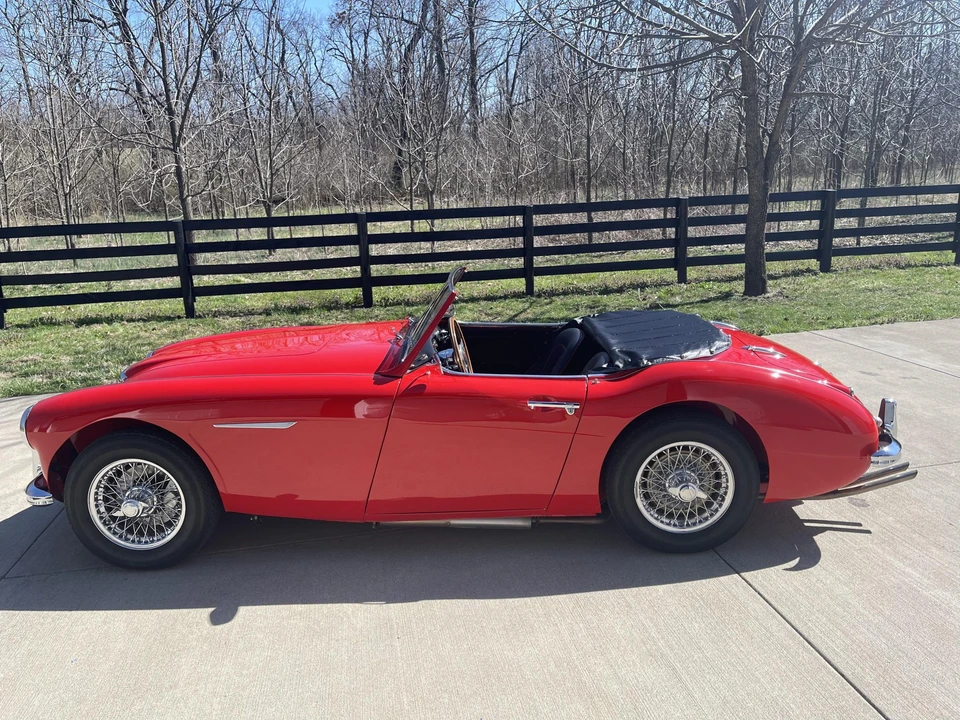 1957 Austin-Healey 100-6 - Image 12 of 31