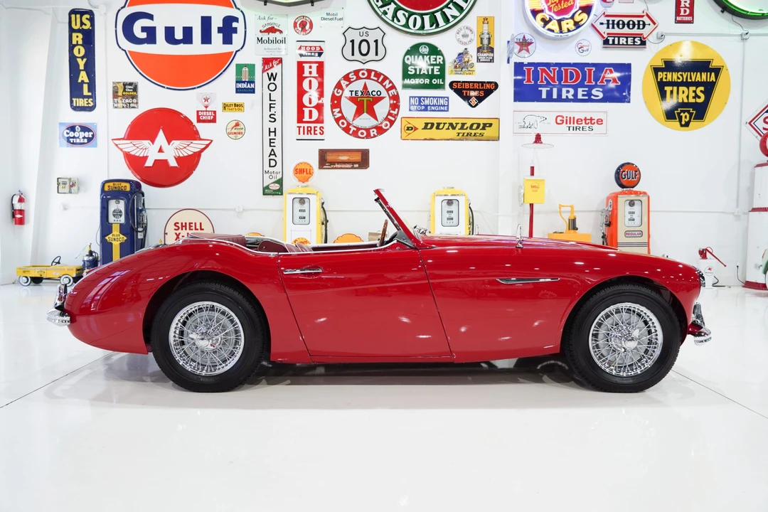 1957 Austin-Healey 100-6 - Image 8 of 31