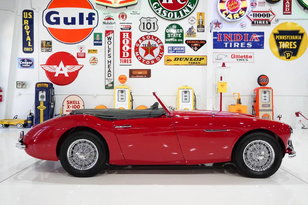 1957 Austin-Healey 100-6 - Image 10 of 31