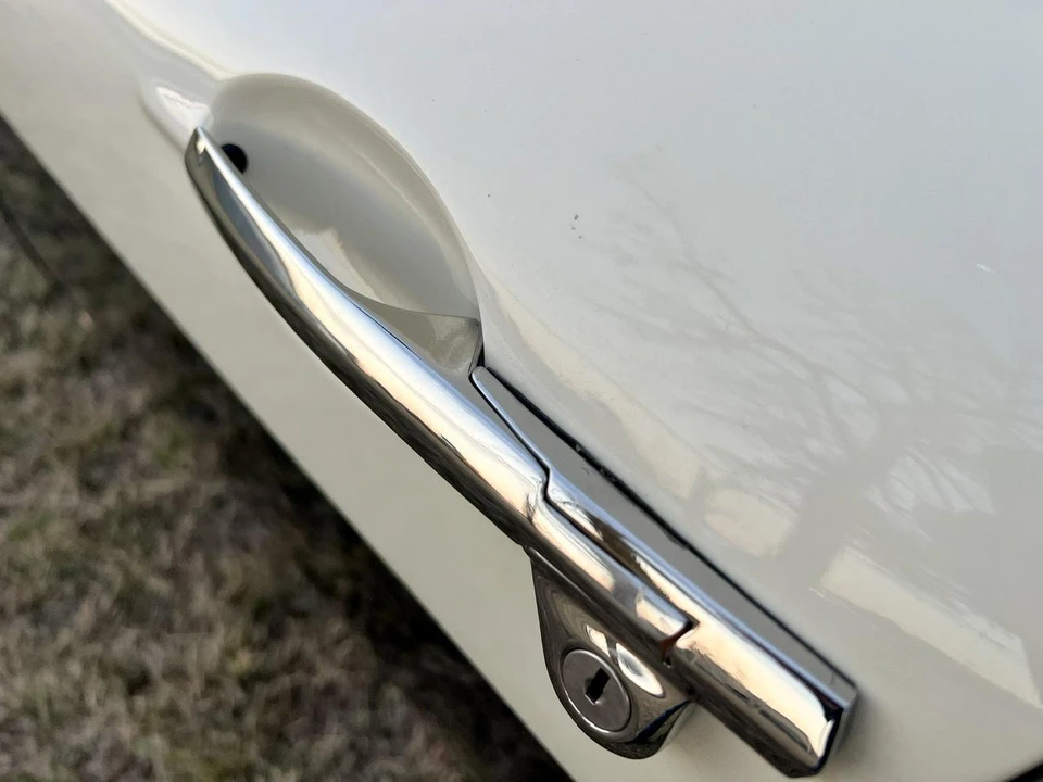 1957 Austin-Healey 100-6 - Image 26 of 31