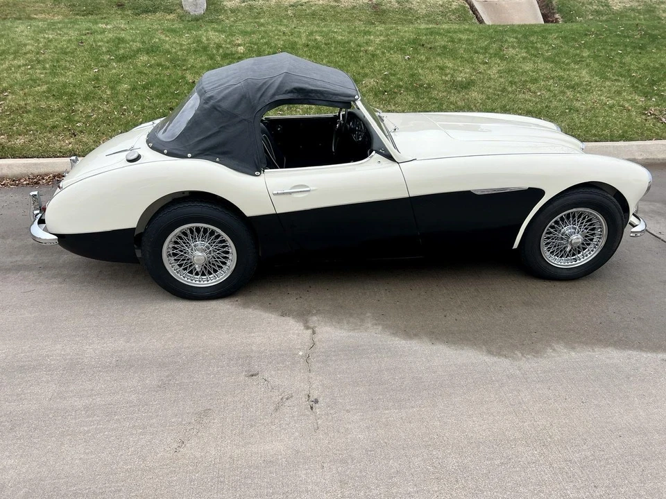 1957 Austin-Healey 100-6 - Image 17 of 31