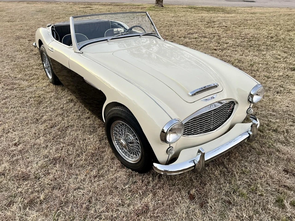 1957 Austin-Healey 100-6 - Image 11 of 31