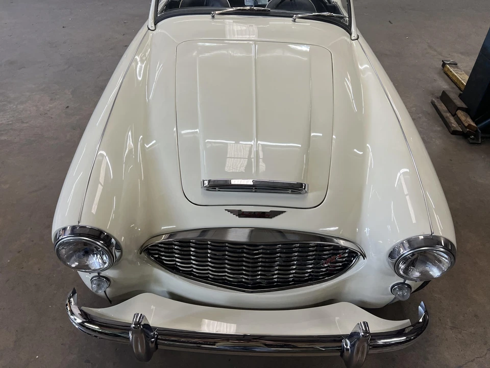 1957 Austin-Healey 100-6 - Image 20 of 31