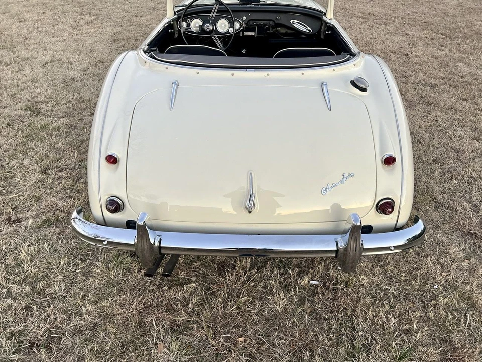 1957 Austin-Healey 100-6 - Image 28 of 31