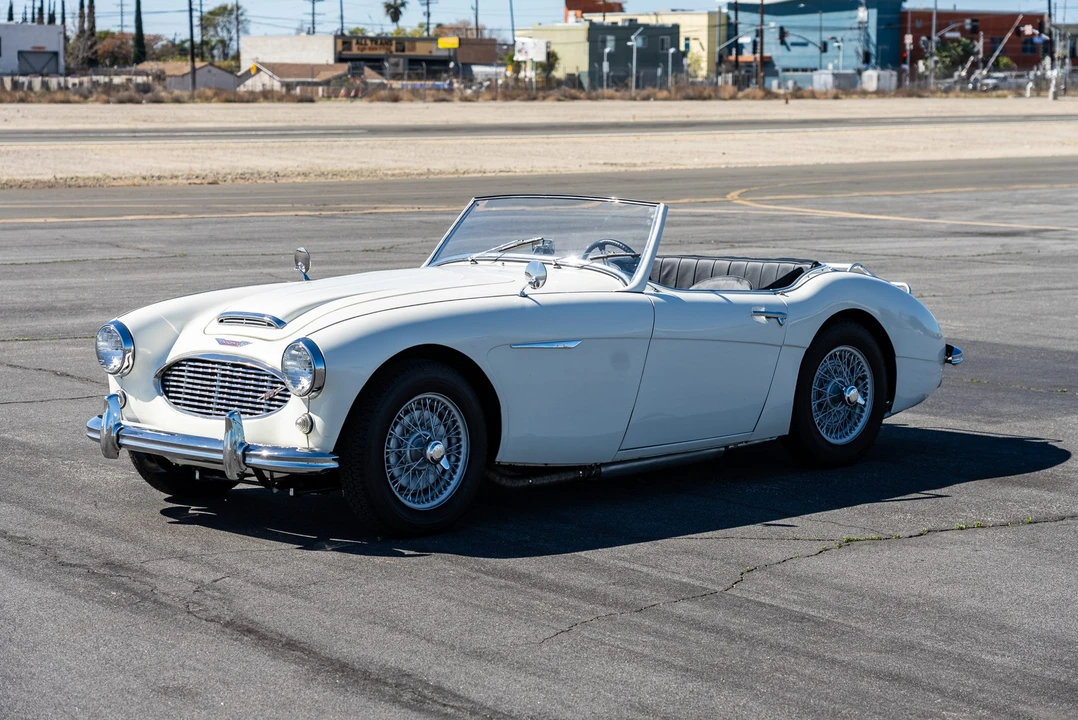 1957 Austin-Healey 100-6 - Image 4 of 31