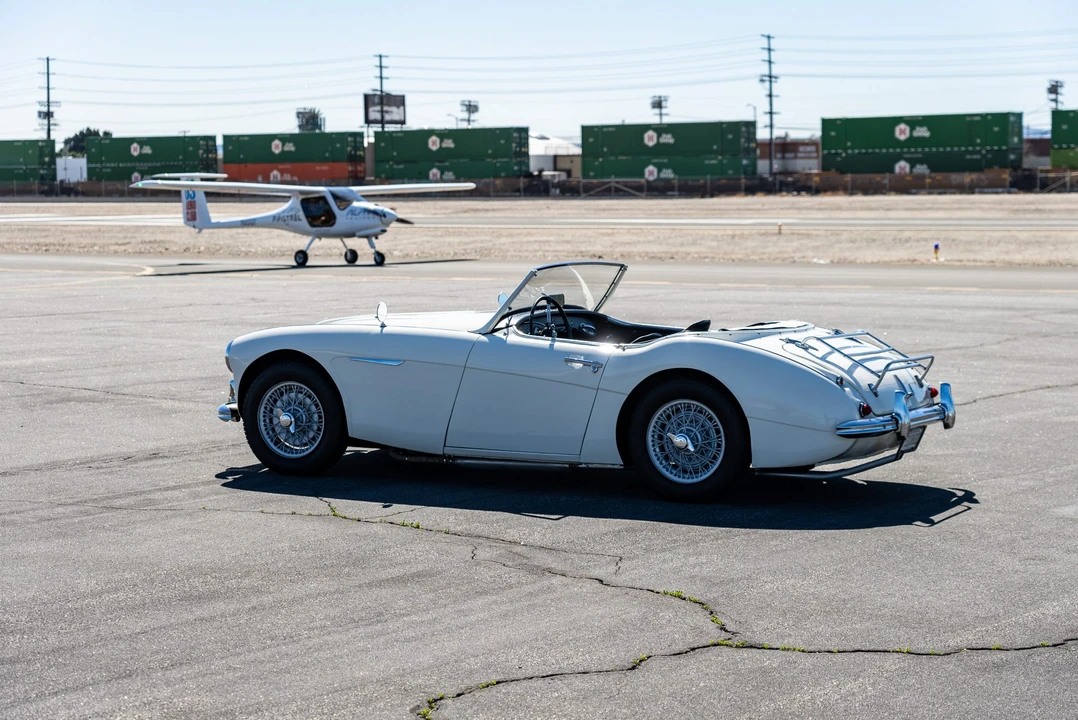 1957 Austin-Healey 100-6 - Image 9 of 31