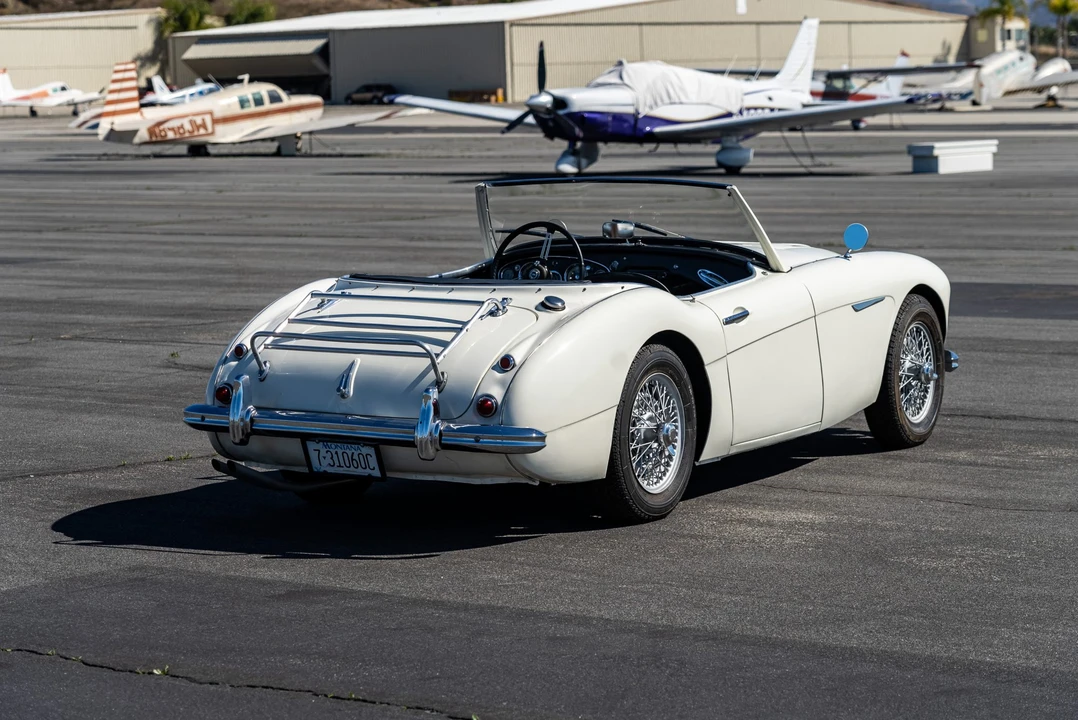 1957 Austin-Healey 100-6 - Image 15 of 31