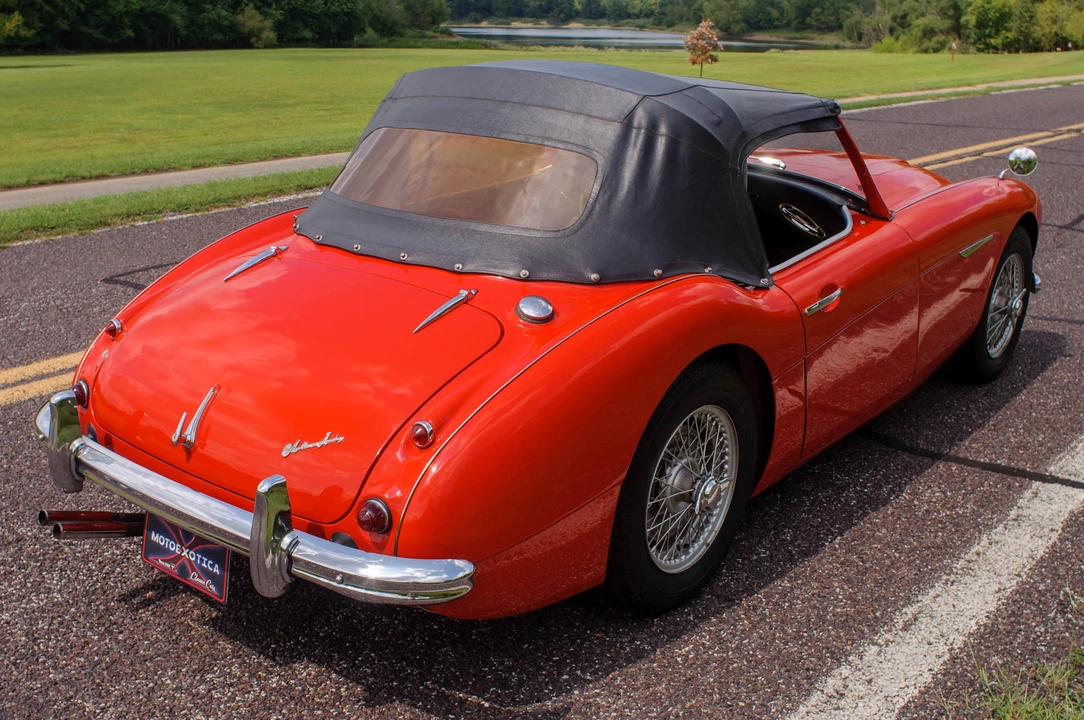 1957 Austin-Healey 100-6 - Image 5 of 31
