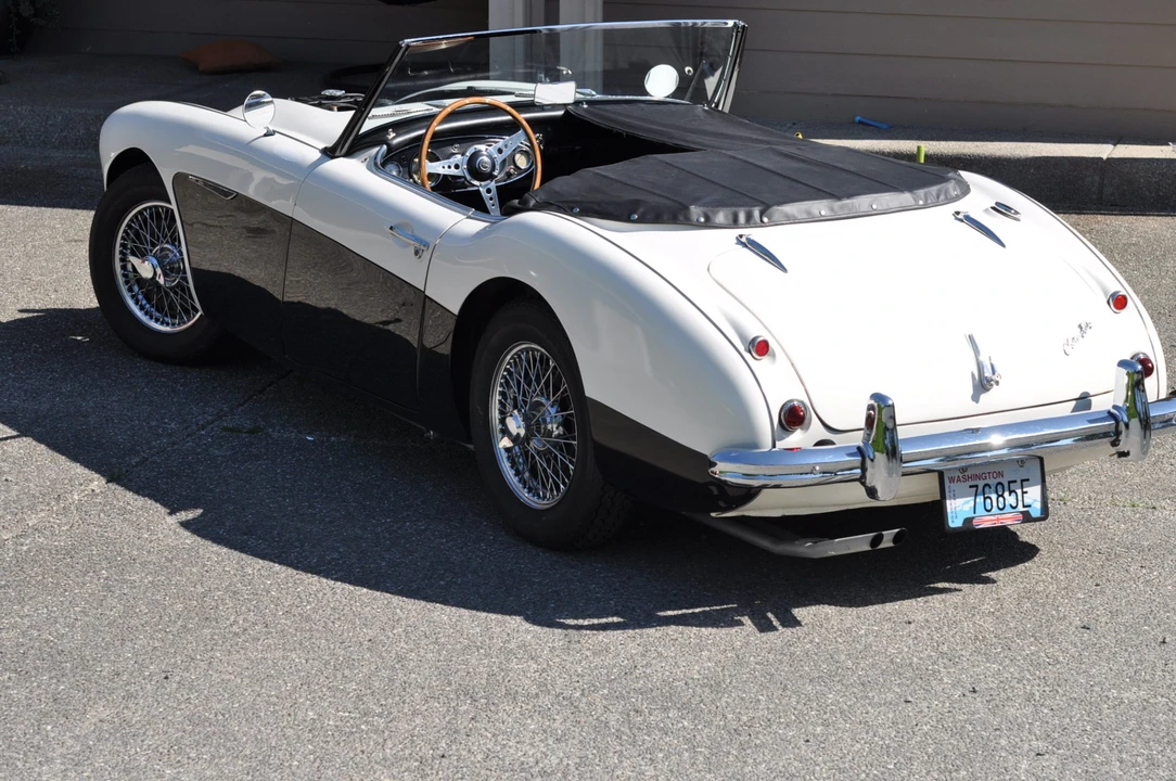 1957 Austin-Healey 100-6 - Image 12 of 31